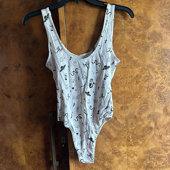 H&M X Coachella collection tattoo bodysuit - Picture 7 of 7